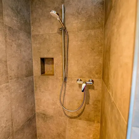 Schulerhof Apartman Oberau